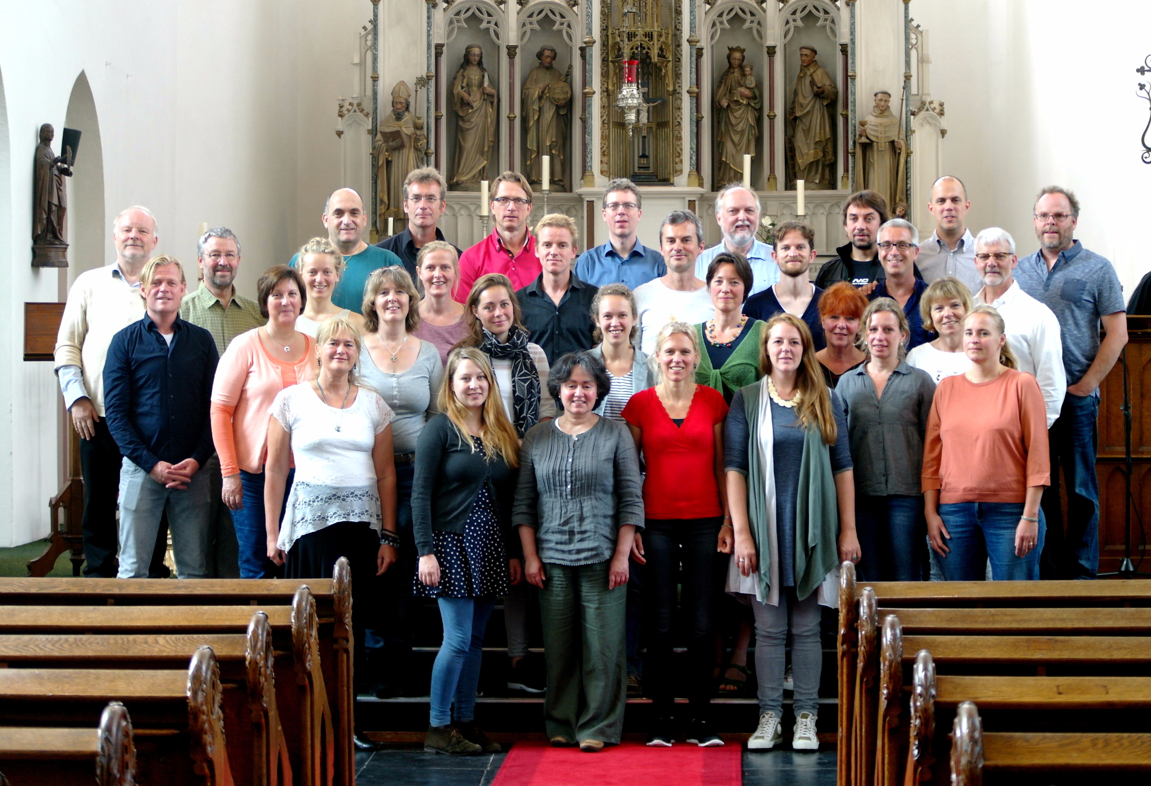 Lux in de 'Wonderbare Moeder' kerk 11-6-2016 - Edited